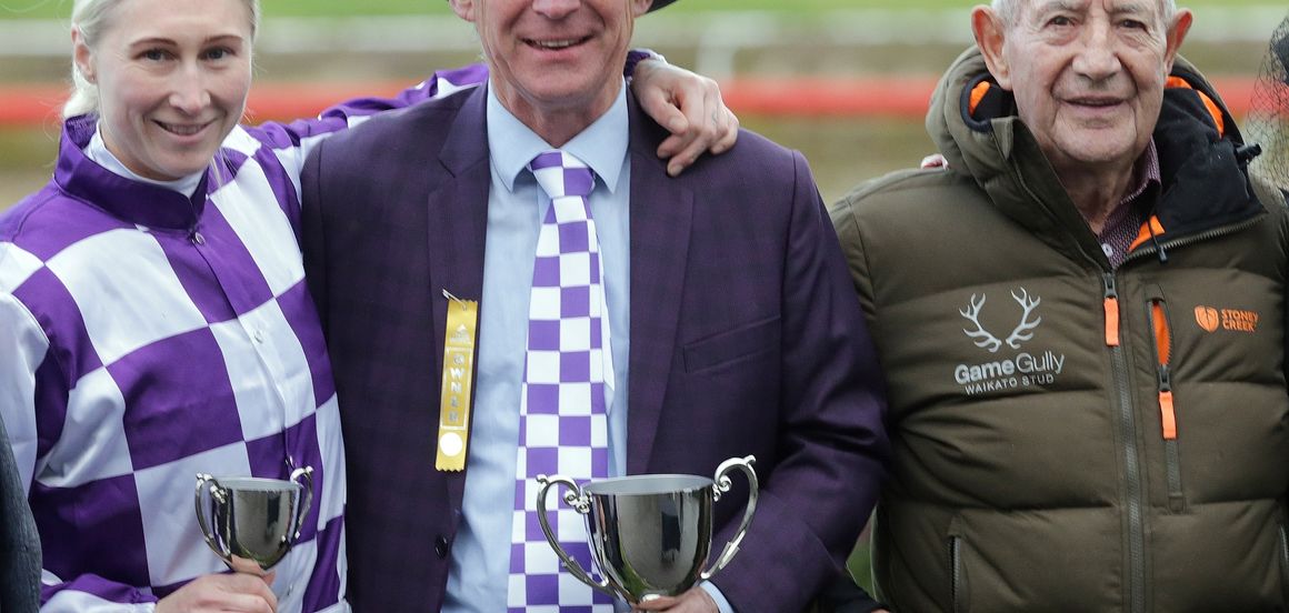 Locals deny the visitors with feature Tauranga double