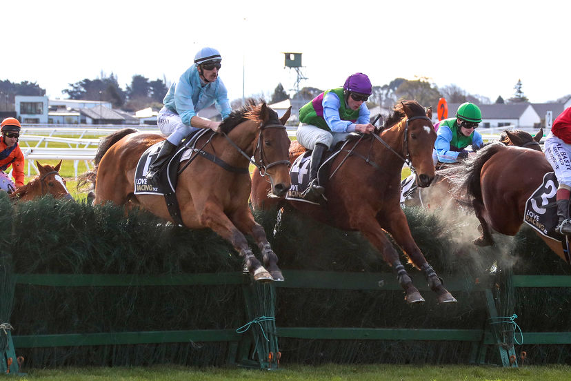 Oulaghan at his dominant best with Grand National double